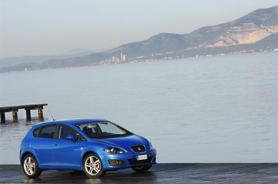  Seat Leon 2009 года  (фото 66 из 104)